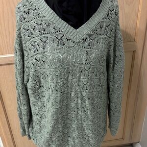 Women's gray Lane Bryant V-Neck Sweater crochet